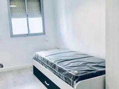 parla火车站小房间出租