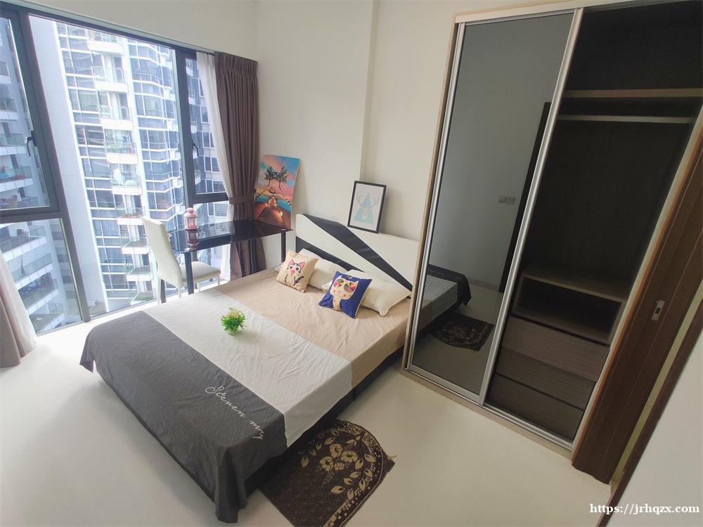 花拉公园 诺维娜地铁站之间 高级公寓主人房出租 1500 带 花拉公园 诺维娜地铁站之间 高级公寓主人房出租 1500 带