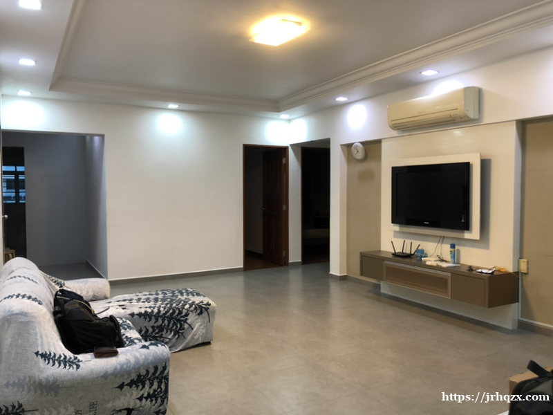 淡滨尼近地铁站SUTD/淡马锡理工高层精装修大普通房 淡滨尼近地铁站SUTD/淡马锡理工高层精装修大普通房