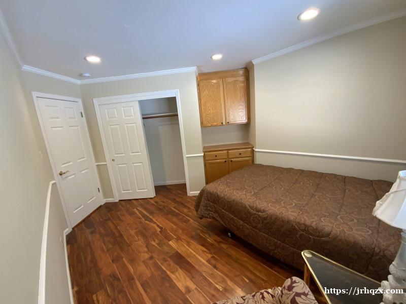 Redwood City SFH中的ADU出租 Redwood City SFH中的ADU出租