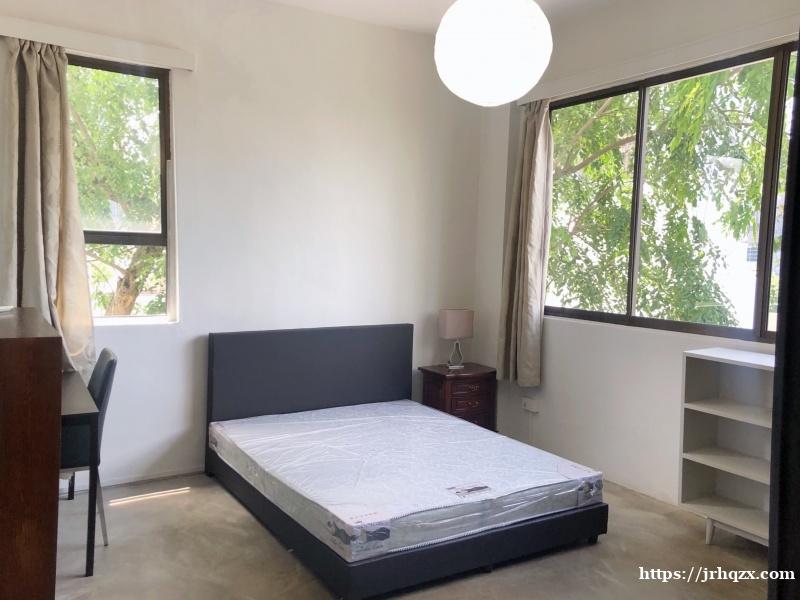 乌节路MRT公寓超大普通房.近乌节路各大商场.三分钟乌节地铁 乌节路MRT公寓超大普通房.近乌节路各大商场.三分钟乌节地铁