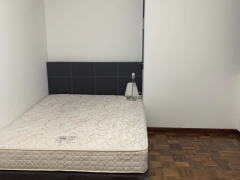 近novena mrt 公寓主人房1100 没有中介费