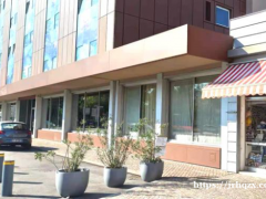 出租店面！ 位于威尼斯Mestre 主要交通要道，住家区，左