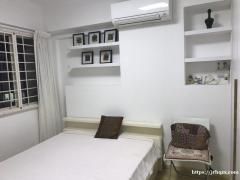 兀兰大牌893D，1个人的普通房出租，地铁站5号出口，可报地