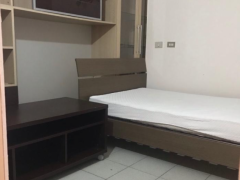 via roma近conada和tavola和医疗卡附近有一