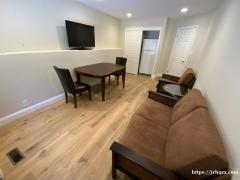 Redwood City SFH中的ADU出租