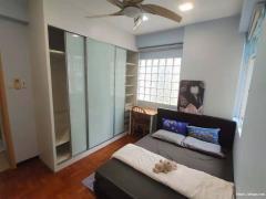 马里士他 中山公园旁边 黄埔美食街 普通房 可报本屋地址 无