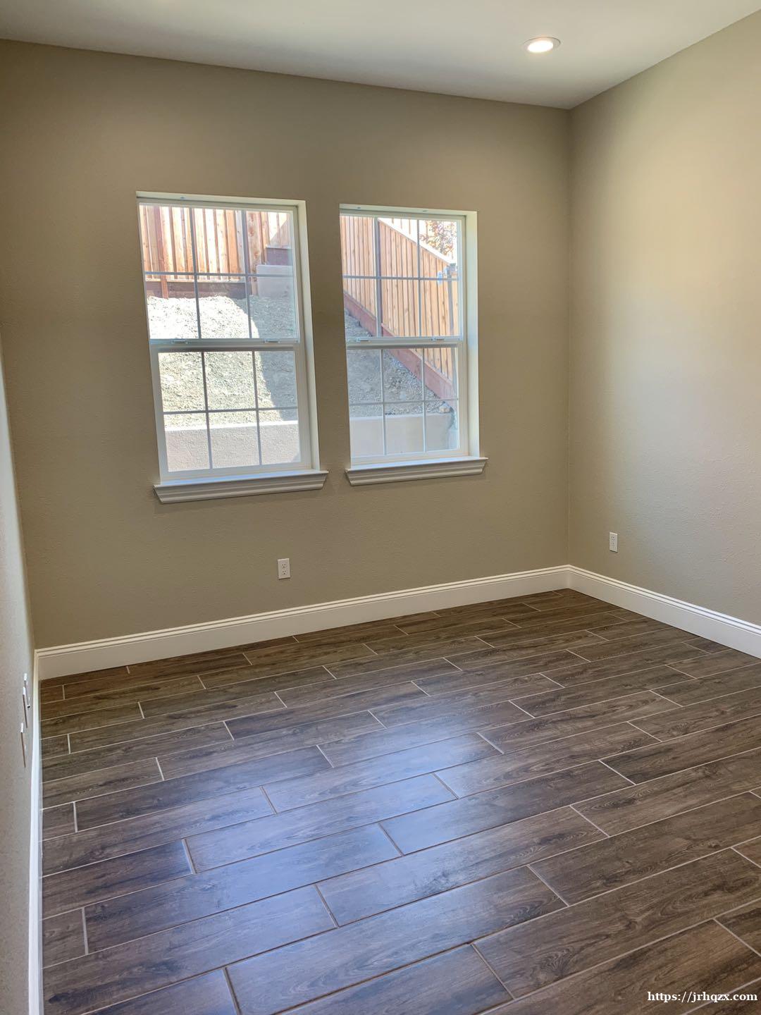 Hayward山顶门禁高档小区,全新装修主卧带独立卫生间 Hayward山顶门禁高档小区,全新装修主卧带独立卫生间