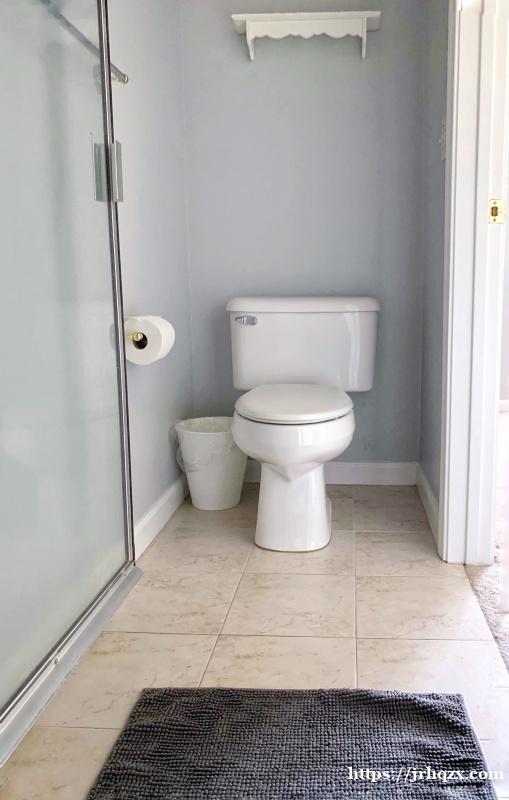 超大独立卫浴主卧出租,生活方便,拎包入住~ 超大独立卫浴主卧出租,生活方便,拎包入住~