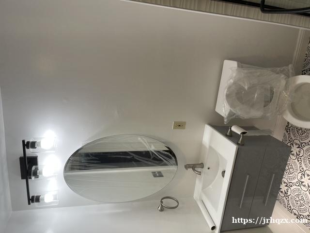 Daly City近海边一房一卫一厅厨加大花园雅房出租 Daly City近海边一房一卫一厅厨加大花园雅房出租