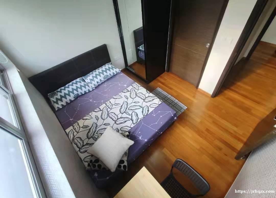 蓝线市内mrt旁边,情侣房,无屋主,送水电,要的拼手速 蓝线市内mrt旁边,情侣房,无屋主,送水电,要的拼手速