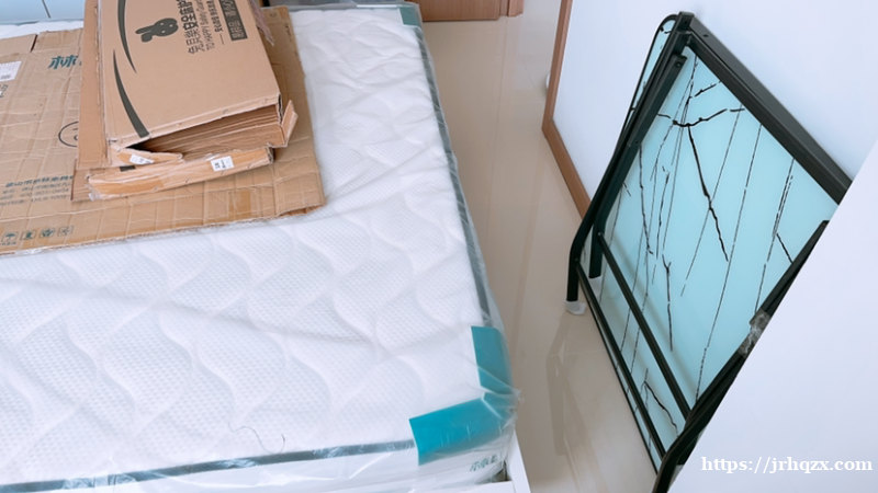 Punggol (榜鹅)海边普房出租 Punggol (榜鹅)海边普房出租