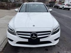 2019年 奔驰 C300 4MATIC 里程51000迈，