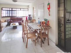 普通房带窗户靠近大巴窑布莱德地铁站四月入住