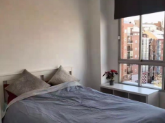 3-6号线almendras精装修大床房320包网.