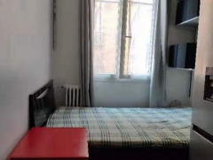 凯旋门附近独立12平studio出租,