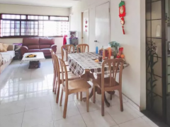 普通房带窗户靠近大巴窑布莱德地铁站