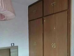 马德里地铁三号线sanfermin 出租一个主卧，