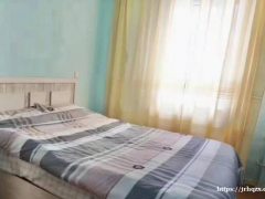 马德里Parla三室一厅+10平米小院子，