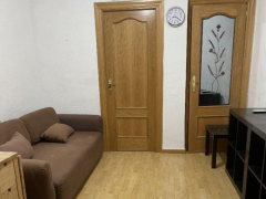 户型：3室1厅1卫2阳台# 80平米