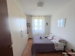 普拉托 tavola 近裁剪公司3面空的落地房（180平方米