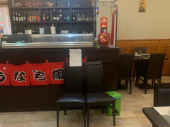 低价出售餐馆。