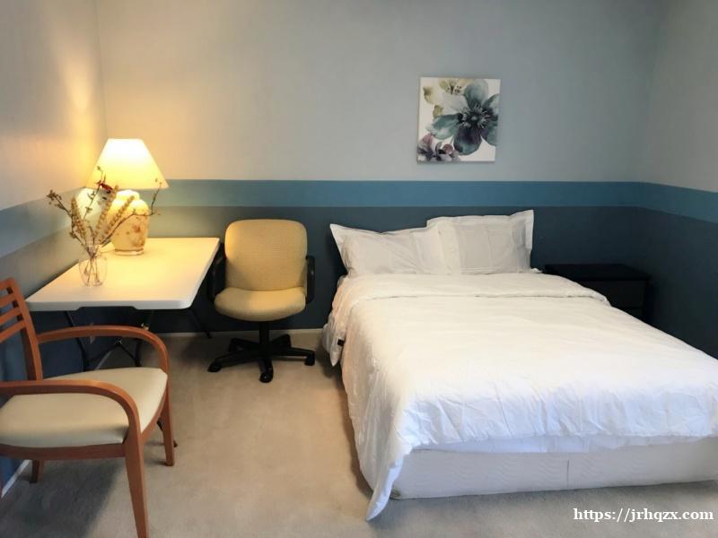 Cupertino 近De Anza College 有房出 Cupertino 近De Anza College 有房出