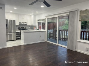 依山风景如画, 新装修4房2卫, 好学区，交通便利