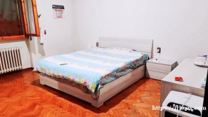 普拉托的sanpaolo房间搭铺