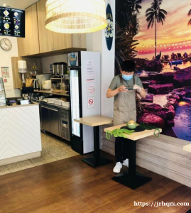 好地段蒙巴纳斯附近POKE奶茶店转让