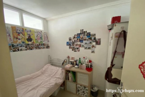 Bobigny有一个房间出租 地铁口 中央暖气 电梯 拎包入住