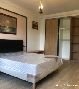 94区Créteil -préfecture studio出租.