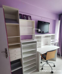 92 区 La défense中心 二房一厅 共70米