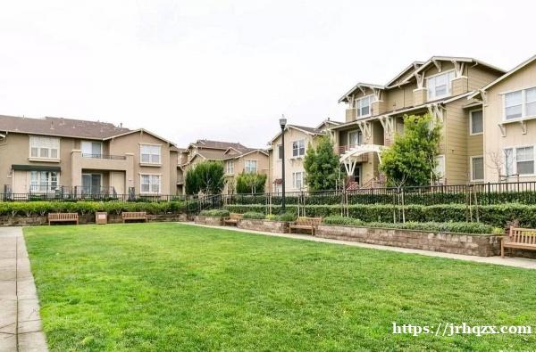 3B2B Townhouse 找舍友 oakland/San Leandro交界 3B2B Townhouse 找舍友 oakland/San Leandro交界