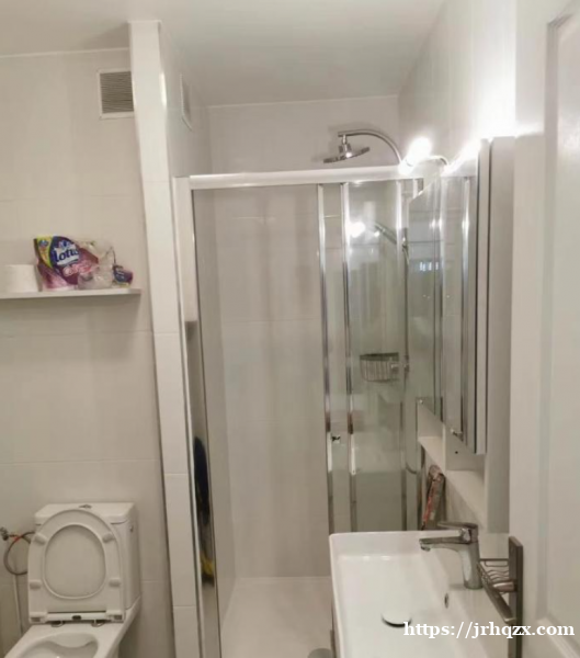 【房东直租】studio巴黎15区porte versaille 和92 【房东直租】studio巴黎15区porte versaille 和92