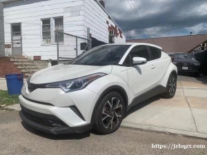 《2019年. TOYOTA CHR》