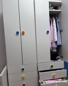 小孩子Ikea衣柜，用了不久，3个大抽屉+上方挂衣区，