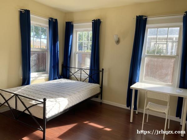 Santa Clara 95050 卧室带独立卫浴 (0.5 miles away from San Santa Clara 95050 卧室带独立卫浴 (0.5 miles away from San