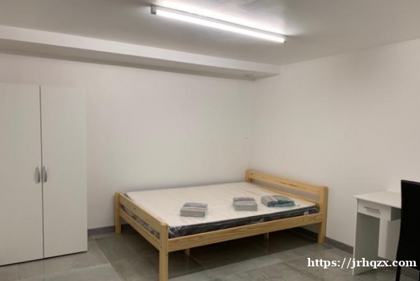 大巴黎94省Vitry,女生合租,允许宠物,两房一厅42平方 已经有一个中国女学 大巴黎94省Vitry,女生合租,允许宠物,两房一厅42平方 已经有一个中国女学