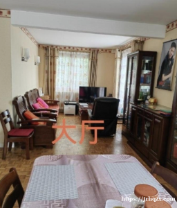 94别墅出让独立三层阳光好市中心 旁边市政府 学校买货公司 有阳台 后有花圆39