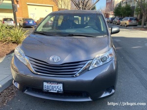 出售2017年toyota sienna