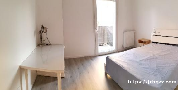 77省 torc独立房间出租 【房屋地点】A线 Torcy 距离地铁站300米 77省 torc独立房间出租 【房屋地点】A线 Torcy 距离地铁站300米