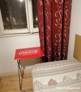 帕多瓦火车站前面有小房间长期或短期搭铺，环境独立，价格合宜，交通方便，有需要的电