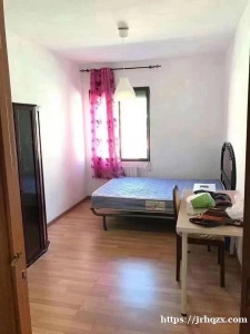 9可1号起租! 5号线Urgel地铁站 —-3室1厅1厨1卫+空调+阳台整租,月租1000欧 —-