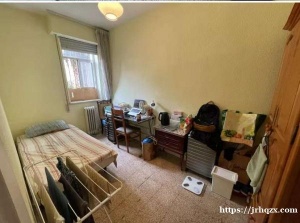 北部 7号线Antonio Machado地铁站 __-3室1厅1厨1卫整租，只要825欧元！ __