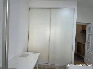 6号线alto de extremadura,3套精装公寓