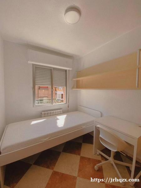 5号线quintana地铁站2室1厅+2阳台整租 5号线quintana地铁站2室1厅+2阳台整租