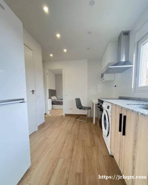 【5/6号线Oporto,精装修单身公寓 9月10号首租】 【5/6号线Oporto,精装修单身公寓 9月10号首租】