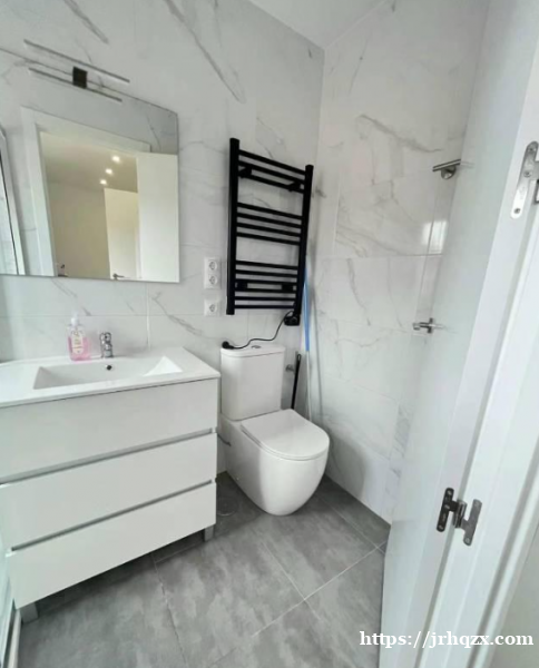 【5/6号线Oporto,精装修单身公寓 9月10号首租】 【5/6号线Oporto,精装修单身公寓 9月10号首租】