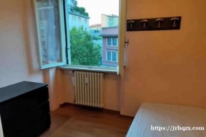 米兰华人街走路3分钟，搭配一个中等房间